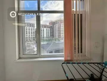 2-комнатная квартира, этаж 3 из 7, 76 м²