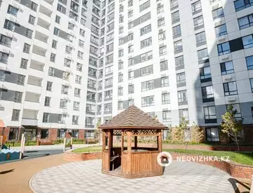 3-комнатная квартира, этаж 16 из 14, 71 м²