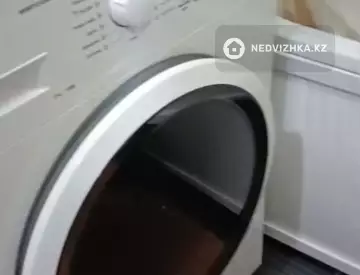 1-комнатная квартира, этаж 1 из 9, 40 м²