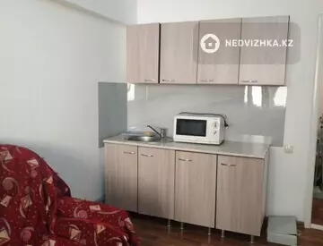 2-комнатная квартира, этаж 3 из 4, 42 м², на длительный срок