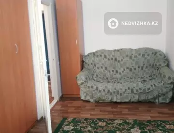 2-комнатная квартира, этаж 3 из 4, 42 м², на длительный срок