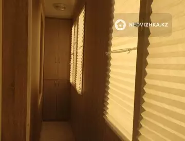 2-комнатная квартира, этаж 3 из 4, 42 м², на длительный срок