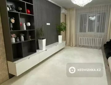 2-комнатная квартира, этаж 8 из 8, 68 м²