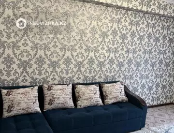 3-комнатная квартира, этаж 8 из 9, 70 м²