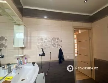 5-комнатный дом, 10 соток, 225 м²