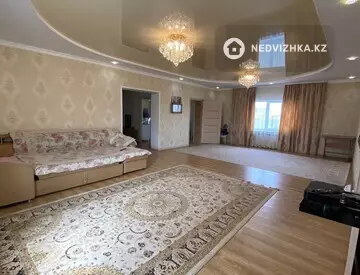5-комнатный дом, 10 соток, 225 м²