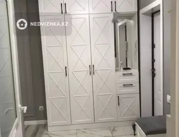 3-комнатная квартира, этаж 1 из 5, 89 м²