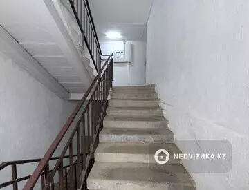 2-комнатная квартира, этаж 2 из 3, 60 м²