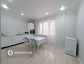 2-комнатная квартира, этаж 2 из 3, 60 м²