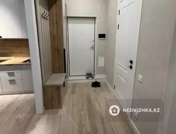 2-комнатная квартира, этаж 17 из 20, 44 м²