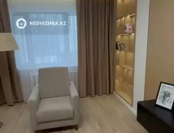 3-комнатная квартира, этаж 10 из 13, 84 м²