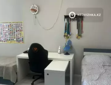 3-комнатная квартира, этаж 3 из 9, 64 м²