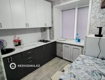 1-комнатная квартира, этаж 5 из 5, 30 м²