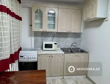 2-комнатная квартира, этаж 1 из 3, 53 м², на длительный срок