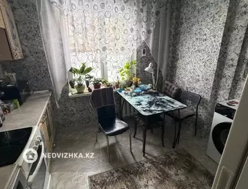 3-комнатная квартира, этаж 1 из 5, 65 м²