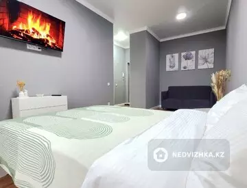 1-комнатная квартира, этаж 10 из 10, 40 м², по часам