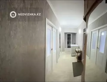 2-комнатная квартира, этаж 4 из 5, 54 м²