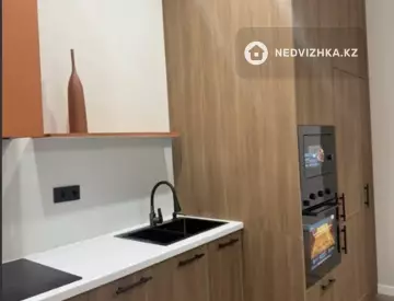 2-комнатная квартира, этаж 6 из 12, 53 м²