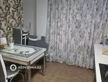 2-комнатная квартира, этаж 4 из 7, 68 м²