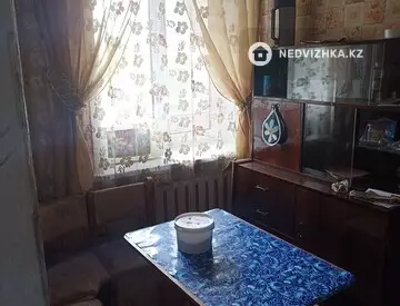 2-комнатная квартира, этаж 3 из 5, 23 м²