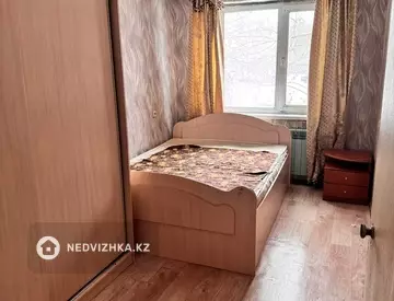 2-комнатная квартира, этаж 1 из 5, 44 м², на длительный срок