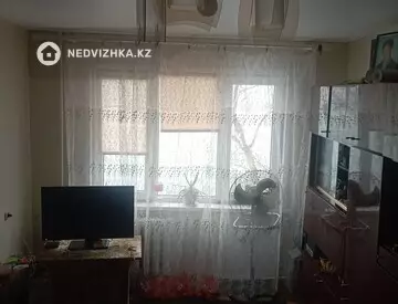 2-комнатная квартира, этаж 3 из 5, 44 м²