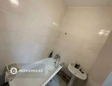 3-комнатная квартира, этаж 1 из 9, 69 м², посуточно