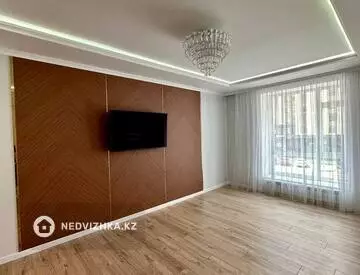 3-комнатная квартира, этаж 2 из 12, 94 м²