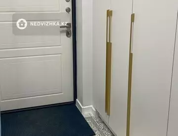 5-комнатный дом, 4 соток, 180 м²