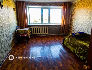 3-комнатная квартира, этаж 3 из 5, 62 м²