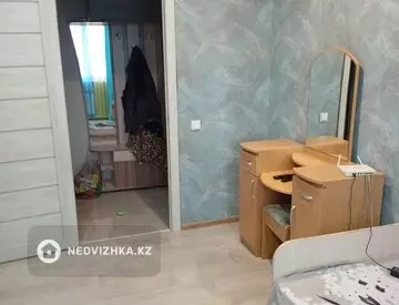 2-комнатная квартира, этаж 3 из 5, 47 м²