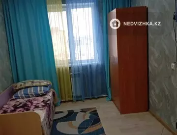 2-комнатная квартира, этаж 3 из 5, 47 м²