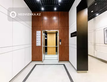 3-комнатная квартира, этаж 4 из 7, 80 м²