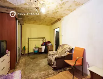 1-комнатная квартира, этаж 1 из 5, 30 м²