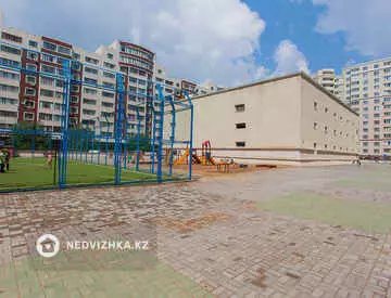 1-комнатная квартира, этаж 14 из 14, 40 м²