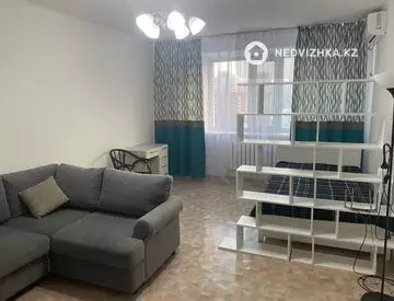 1-комнатная квартира, этаж 8 из 10, 52 м², на длительный срок