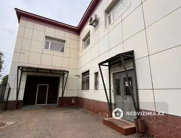 Здание, 2 этажа, 1 480 м²