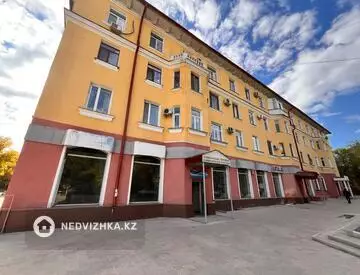 Помещение, этаж 1 из 1, 282 м², на длительный срок