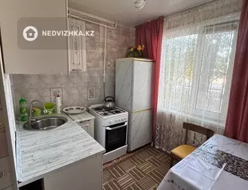 1-комнатная квартира, этаж 1 из 14, 36 м²