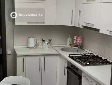 2-комнатная квартира, этаж 7 из 9, 50 м², посуточно