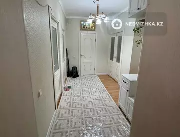 3-комнатная квартира, этаж 1 из 1, 6 м²