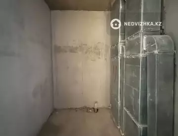 1-комнатная квартира, этаж 2 из 9, 44 м²