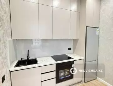 2-комнатная квартира, этаж 10 из 13, 44 м²