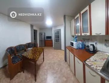 2-комнатная квартира, этаж 9 из 10, 58 м², на длительный срок