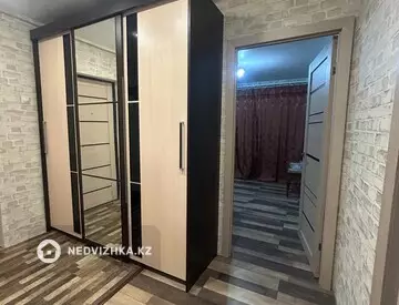 3-комнатная квартира, этаж 1 из 6, 69 м²