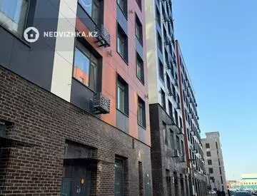 3-комнатная квартира, этаж 4 из 7, 80 м²