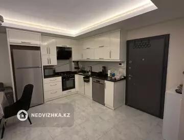 4-комнатная квартира, этаж 5 из 6, 160 м²