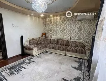 4-комнатная квартира, этаж 4 из 4, 88 м²