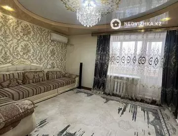 4-комнатная квартира, этаж 4 из 4, 88 м²