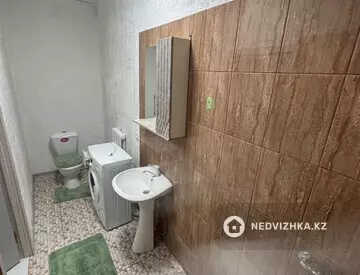 3-комнатная квартира, этаж 1 из 1, 76 м², на длительный срок